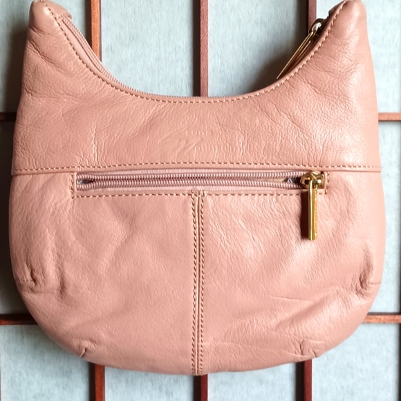 Stone Mountain Pink Zip-Top Crossbody Bag - Picture 7 of 16